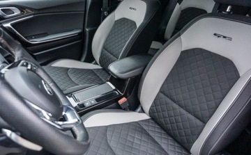 Kia Proceed Shooting Brake 1.5 T-GDI 160KM 2021 Kia ProCeed Kia ProCeed 1,6 T-GDI 160 KM 1.5 Benzyna 159KM, zdjęcie 9