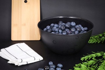 ПЛАСТИКОВАЯ ЧАША 3л, черная, большая, универсальная кухонная для фруктов и салатов.