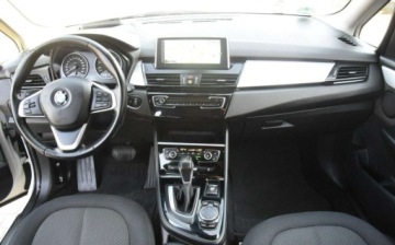 BMW Seria 2 F22-F23-F45-F46 Active Tourer 218d 150KM 2015 BMW Seria 2 2.0D Automat Navi PDC Head UP Oryginal Lakier Sprowadzony, zdjęcie 24