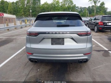 Porsche Cayenne III 2021 Porsche Cayenne Turbo 2021 4.0l 4.0 Benzyna 541KM, zdjęcie 4