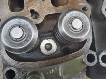 Головка двигателя ом401 v6 1922 г.