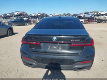 BMW Seria 7 G11-G12 2021 BMW Seria 7 M760i xDrive 2021 6.6 Benzyna 600KM, zdjęcie 4