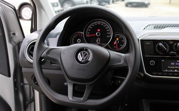 Volkswagen up! Hatchback 5d Facelifting 1.0 75KM 2017 Volkswagen up Bezwypadkowy Wyposazony 5 Drzwi Benzyna 75KM, zdjęcie 15