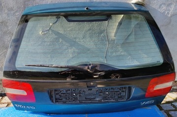 VOLVO V40 2000 ROK VÍKO KUFRU ZADNÍ KOMPLETNÍ Z STĚRAČE I ČALOUNĚNÍ