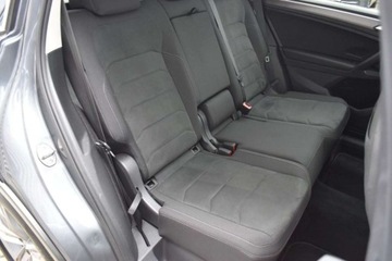 Volkswagen Tiguan II SUV Facelifting 2.0 TDI 200KM 2021 Volkswagen Tiguan TDI 200KM Allspace DSG 4x4 Elegance LEDMatrix Hak Panora, zdjęcie 38