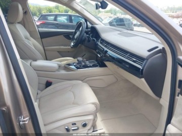 Audi Q7 II (4M) 2019 Audi Q7 55 Premium 2019 3.0 Benzyna 329KM, zdjęcie 9