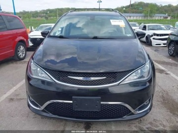 Chrysler Pacifica II 2019 Chrysler Pacifica Touring L 2019 3.6l 3.6 Benzyna 287KM, zdjęcie 8