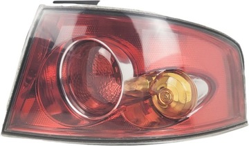 SEAT IBIZA III 3 LAMPA TYLNA TYŁ PRAWA W BŁOTNIK EUROPA 6L6945096C