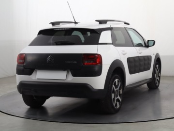 Citroen C4 Cactus Crossover 1.2 PureTech 110KM 2016 Citroen C4 Cactus 1.2 PureTech, Salon Polska, zdjęcie 4
