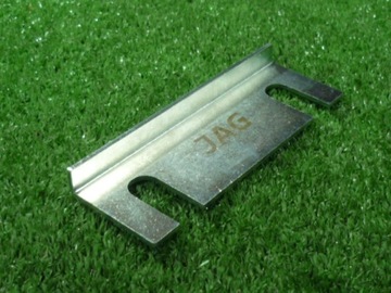 НАПРАВЛЯЮЩАЯ ДЛЯ ЛЕЗВИЯ Z32049 L19971 JOHN DEERE