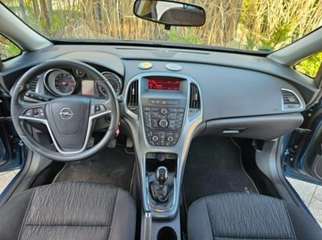 Opel Astra J Hatchback 5d Facelifting 1.6 Twinport ECOTEC 115KM 2015 Opel Astra 1.6 115 KM klima, elektryka, parktronik, zdjęcie 5