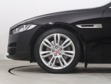 Jaguar XE Sedan 2.0 i4 240KM 2016 Jaguar XE 25t, Salon Polska, Serwis ASO, Automat, zdjęcie 14