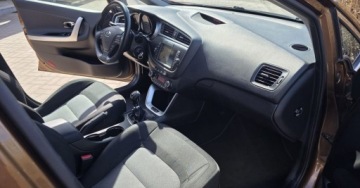 Kia Ceed II 2016 Kia Ceed Wzorowa Klimatronik - Navi - Kamera Benzyna 100KM, zdjęcie 16