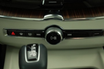 Volvo XC60 II Crossover T5 250KM 2019 Volvo XC60 T5 AWD, Salon Polska, Serwis ASO, 4X4, zdjęcie 13