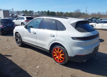 Porsche Cayenne III SUV Facelifting 3.0 353KM 2024 Porsche Cayenne 2024r.,Cayenne, 4x4, 3L, od ubezpieczalni 3.0 Benzyna 353KM, zdjęcie 4