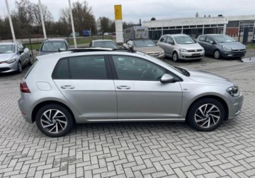 Volkswagen Golf VII Hatchback 3d Facelifting 2.0 TDI 150KM 2018 Volkswagen Golf 2.0Dieselbogata wersjaBezwypadkowyprosto z Niemiec 2.0, zdjęcie 4