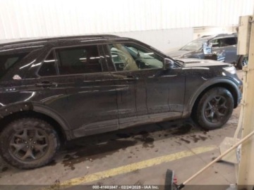 Ford Explorer VI 2023 Ford Explorer Timberline, 2023r., 4x4, 2.3L 2.3 Benzyna 300KM, zdjęcie 4