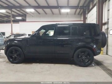 Land Rover Defender IV (L663) 2022 Land Rover Defender 110 X-Dynamic Se 2022 3.0l 3.0 Benzyna 395KM, zdjęcie 5