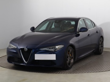 Alfa Romeo Giulia II Sedan 2.0 Turbo 200KM 2016 Alfa Romeo Giulia 2.0 Turbo, Salon Polska, zdjęcie 1