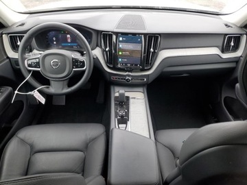 Volvo XC60 II 2025 Volvo XC 60 Plus 2025 2.0l 2.0 Hybryda 247KM, zdjęcie 8