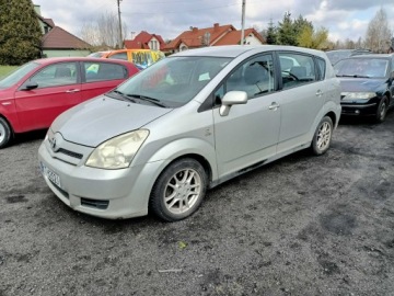 Toyota Corolla Verso E120 2.0 D-4D 116KM 2005 Toyota Corolla Verso 2.0 D-4D 115km 05r 7os, zdjęcie 1