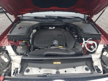 Mercedes GLC C253 2021 Mercedes-Benz GLC 300 4Matic 2021 2.0l 2.0 Benzyna 255KM, zdjęcie 6