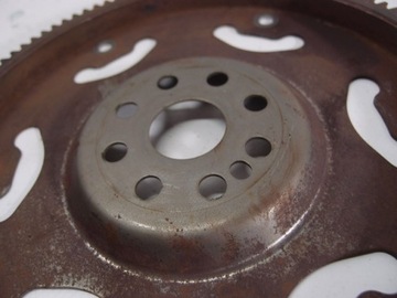 KOLO SETRVAČNÍK SUZUKI JIMNY 1.3 B AUTOMAT 2006R