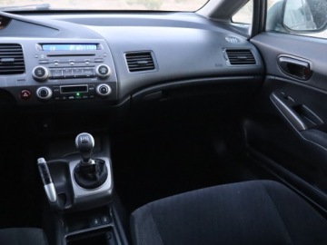 Honda Civic VIII Sedan 1.8 i-VTEC 140KM 2010 Honda Civic 1.8, Salon Polska, 1. Właściciel, zdjęcie 7