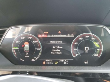 Audi Q8 2024 Audi Q8 E-Tron Premium Plus 2024 Elektryczny 355KM, zdjęcie 9