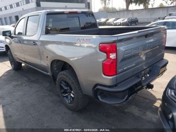 Chevrolet Silverado II 2020 Chevrolet Silverado 1500 Lt Trail Boss 2020 5.3l 5.3 Benzyna 355KM, zdjęcie 4