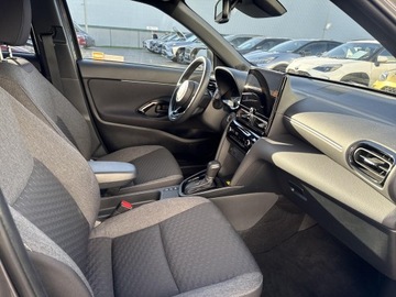 Toyota Yaris IV Hatchback 1.5 Hybrid Dynamic Force 116KM 2024 Toyota Yaris Cross Hybrid 1.5 Style Hybrid 1.5 Sty, zdjęcie 6