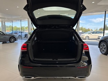 Mercedes Klasa A W177/V177 2020 Mercedes-Benz A 180 AMG Line / 1 właściciel / Salo, zdjęcie 15