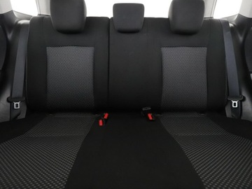 Suzuki Vitara III SUV 1.6 VVT 120KM 2015 Suzuki Vitara navi kamera tempomat klima-auto, zdjęcie 17