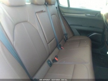 Alfa Romeo Stelvio SUV Facelifting 2.0 Turbo 280KM 2022 Alfa Romeo Stelvio 2022r., 4x4, 2.0L, zdjęcie 9