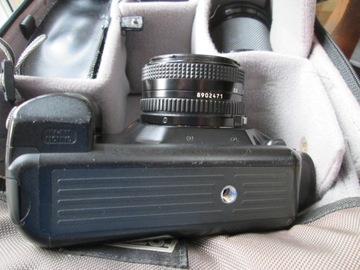 Камера Canon T90 ВКЛЮЧЕНА