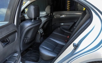 Mercedes Klasa S W221 Limuzyna 5.5 V8 (500) 388KM 2006 Mercedes-Benz Klasa S 5,5V8 (388KM) 5.5 Benzyna 388KM, zdjęcie 7