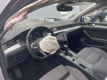 Volkswagen Passat B8 Variant Facelifting 2.0 TDI SCR 150KM 2023 Volkswagen Passat Variant Automat Kamera, zdjęcie 5