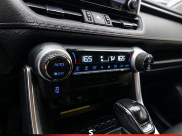 Toyota RAV4 V SUV 2.5 Hybrid Dynamic Force 222KM 2019 Od ręki - TOYOTA RAV4 2.5 Hybrid Comfort 4x4 Suv 222KM 2019, zdjęcie 17