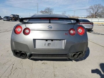 Nissan GT-R 2014 Nissan GT-R Premium 2014 3.8l 3.8 Benzyna 545KM, zdjęcie 2