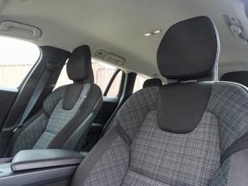Volvo V60 II  2025 VOLVO V60 B4 Core Combi 2.0 (211KM) 2025, zdjęcie 5