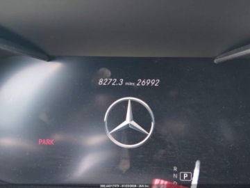 Mercedes GLC C254/X254 2023 Mercedes-Benz GLC 300 4Matic Coupe 2023 2.0 Benzyna 255KM, zdjęcie 11