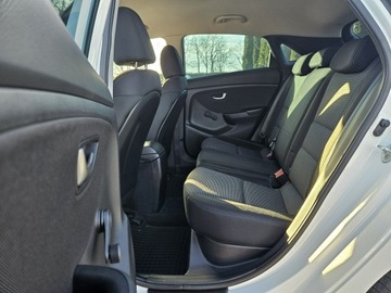 Hyundai i30 II Hatchback 3d 1.4 100KM 2014 Hyundai i30 1,4 benzyna 100KM FIFA World Cup Editi, zdjęcie 5