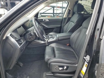 BMW X7 2022 BMW X7 2022, 3.0L, 4x4, po gradobiciu 3.0 Benzyna 335KM, zdjęcie 7