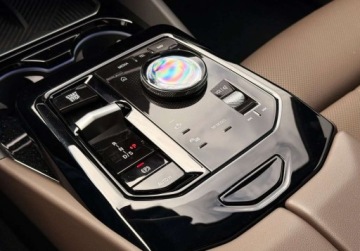 BMW Seria 5 G90-91 2025 BMW Seria 5 I wlasciciel M Sport Hak Gwarancja Bezwypadkowy FVAT23, zdjęcie 22