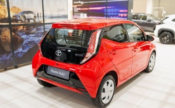 Toyota Aygo II Hatchback 5d 1.0 VVT-i 69KM 2017 Toyota Aygo 1.0 VVT-i X-play Benzyna 69KM, zdjęcie 4