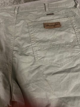 Wrangler Arizona spodnie proste męskie rozmiar 44/34