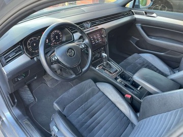 Volkswagen Passat B8 Variant 1.6 TDI BlueMotion Technology 120KM 2018 Volkswagen Passat 1.6 diesel 120 KM automat R-line zarej w PL zadbany, zdjęcie 7