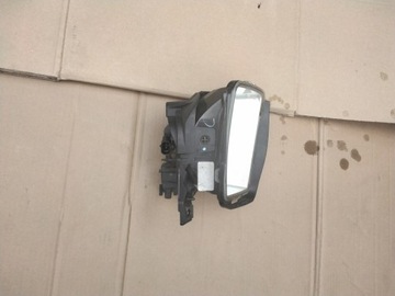 DODGE RAM 1500 2012R HALOGEN PRAVÝ PŘEDNÍ ORIGINÁLNÍ