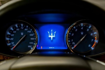 Maserati Quattroporte II S 3.0 V6 410KM 2014 Maserati Quattroporte S Q4 3.0L | V6 Twin Turbo | 410KM | 28tyś km, zdjęcie 16