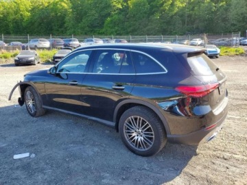 Mercedes GLC C254/X254 2024 Mercedes-Benz GLC Glc 300 4matic 2024 2.0 Benzyna 255KM, zdjęcie 1